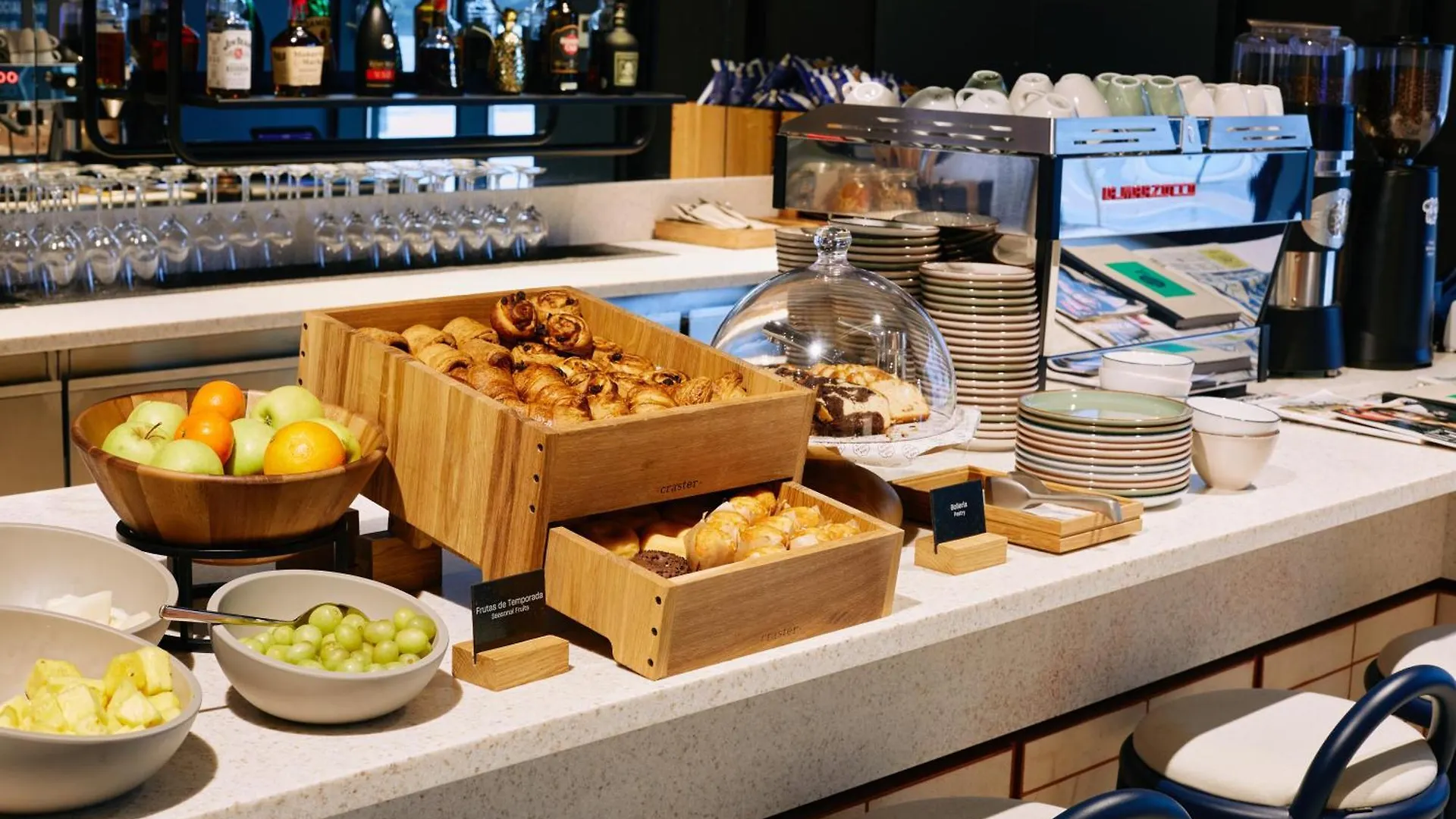 The Social Hub San Sebastian Extended Stay 3*,  Испания